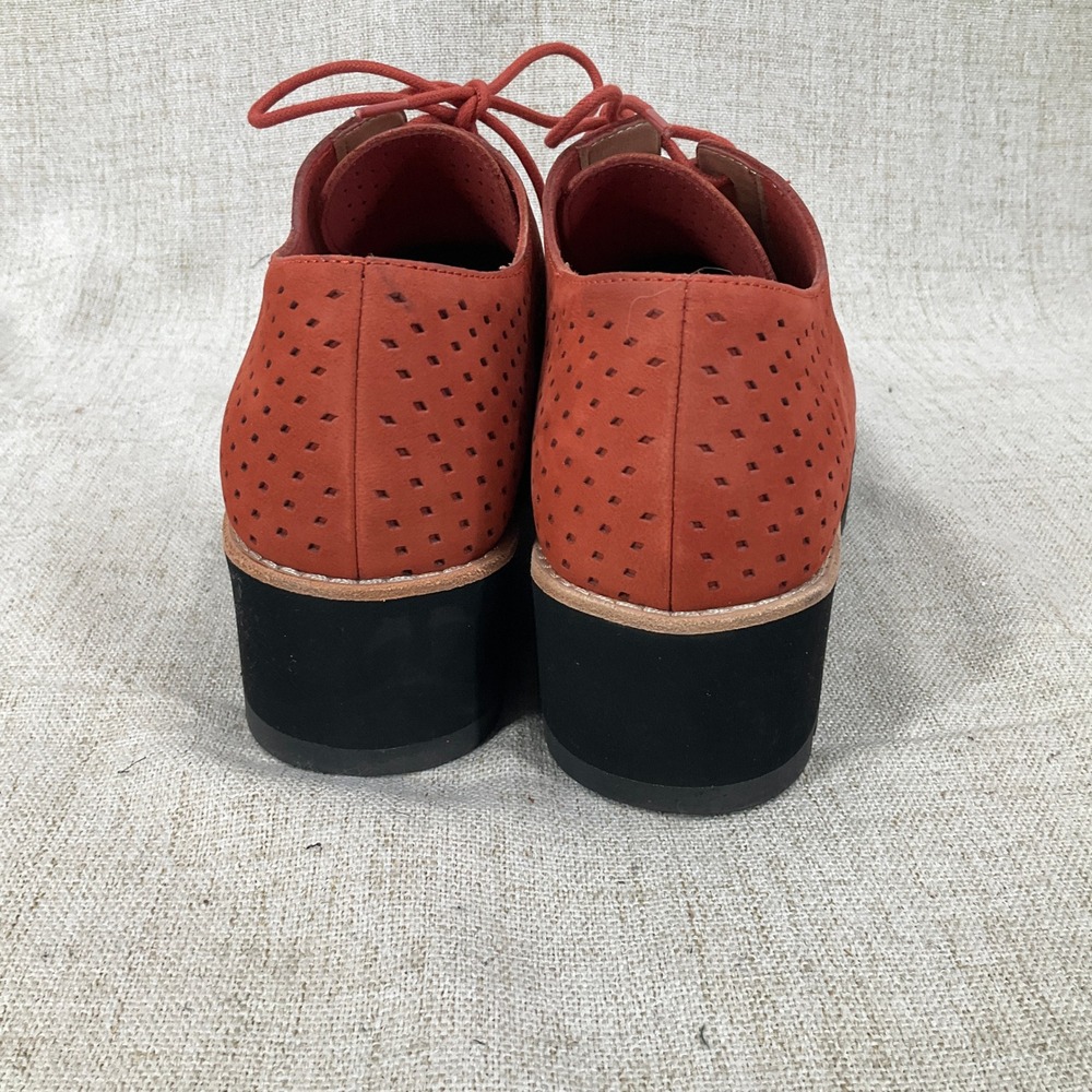 Eileen Fisher Platform Oxford Women 8 Orange Perforated Suede Flatform Classic - Picture 3 of 7